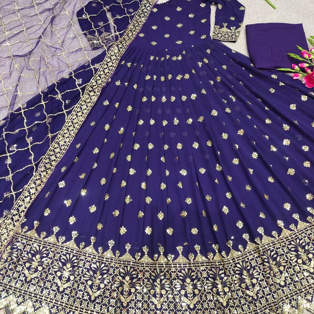 GEORGETTE HEAVY WEDDING WEAR GOWN SET WITH SEQUENCE EMBROIDERY WORK AND DUPATTAA - Picture 6 of 7